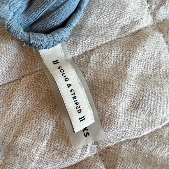 Solid and striped bikini - Picture 4 of 4